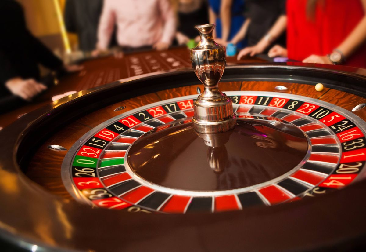 1ST BET کیسینو میں پوکر گیمز