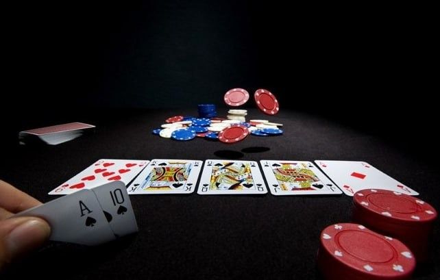 1ST BET کیسینو میں ایک آن لائن گیم کا انتخاب کریں۔