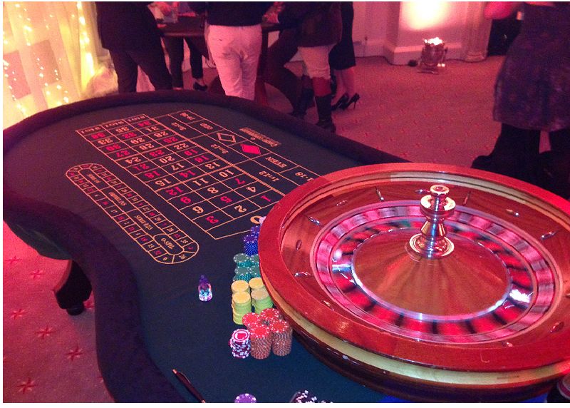 1ST BET کیسینو میں بکراٹکھیلیں