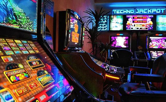 پاکستان میں 1ST BET کا آن لائن کیسینو سیکشن کھولیں۔